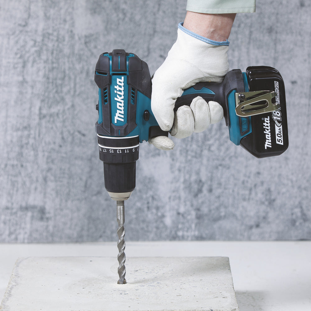 Makita DHP482